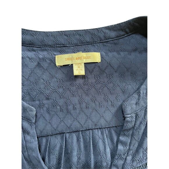 Skies Are Blue Navy Blue Peasant Top 3/4 Button Split Neck - Picture 9 of 9